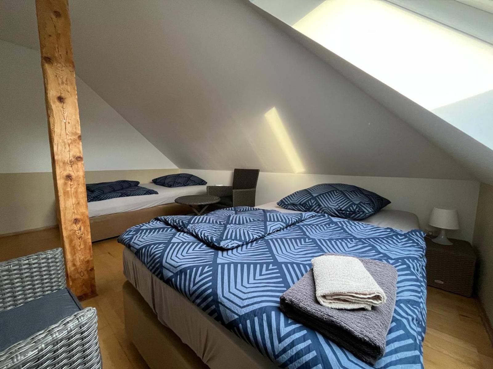 Doppelzimmer-Bad-Kuehlschrank-Tv-19 Meine Extérieur photo