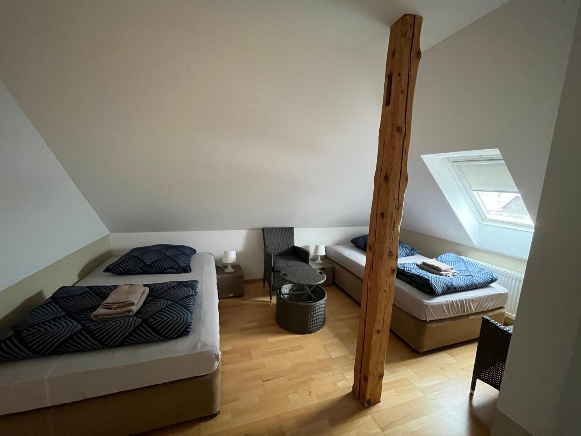 Doppelzimmer-Bad-Kuehlschrank-Tv-19 Meine Extérieur photo
